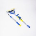 Mop Daddy Butterfly Mop laying flat with handle attachment